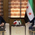 وزير النقل يبحث مع السفارة الفرنسية فرص الاستثمار في قطاع النقل
