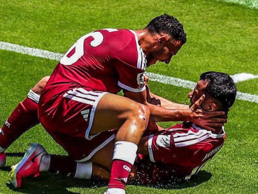 في الوقت المناسب.. العنابي يقتنص تعادل ثميناً من سويسرا