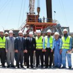 بخبرات وطنية.. وزير الطاقة يفتتح حفارة الإصلاح النفطية في حمص