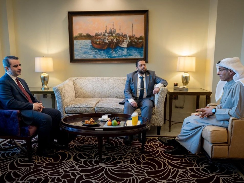 الشيباني يلتقي رجل الأعمال الإماراتي محمد علي العبار لبحث التعاون الاستثماري والاقتصادي