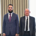 الرئيس الشرع يستقبل رجل الأعمال المصري نجيب ساويرس
