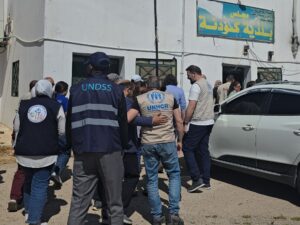 منظمات دولية ومحلية تجري جولة بريف القنيطرة للاطلاع على الاحتياجات الخدمية والزراعية