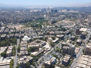 طقس حار نسبياً يسود البلاد حتى مطلع الأسبوع القادم وأجواء سديمية في الجزيرة
