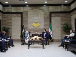 وزير الصحة يبحث مع مركز الملك عبدالله ومنظمة الأمين تطوير خدمات زراعة القوقعة في سوريا
