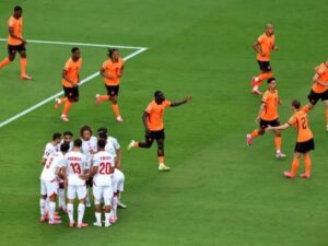 هولندا تحسم صدارة مجموعتها وتونس تودع المونديال