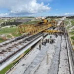 إنجاز أعمال تأهيل التحويلة الطرقية في الرستن تزامناً مع افتتاح الجسر الكبير