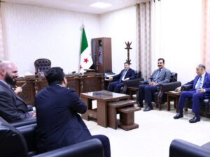 النائب العام يلتقي محققين دوليين لمناقشة ملف الكيماوي المرتبط بخان شيخون