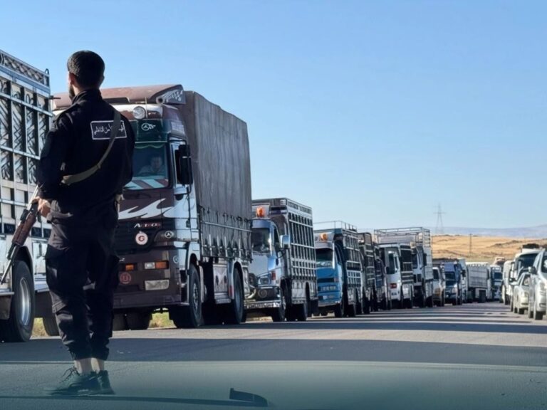 طريق دمشق - السويداء يستعيد نشاطه مع عبور المئات من أهالي المحافظة باتجاه العاصمة