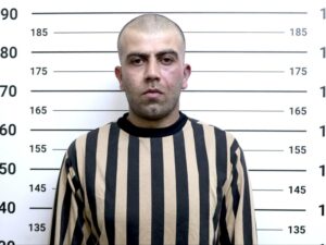 مثّل بجثث الشهداء.. القبض على قيادي في مجموعات النظام البائد بريف حماة