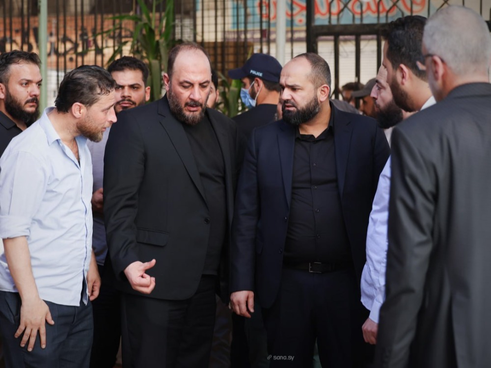 قائد أمن دمشق: معطيات الانفجار تشير إلى عبوة وضعت في أرضية المقهى