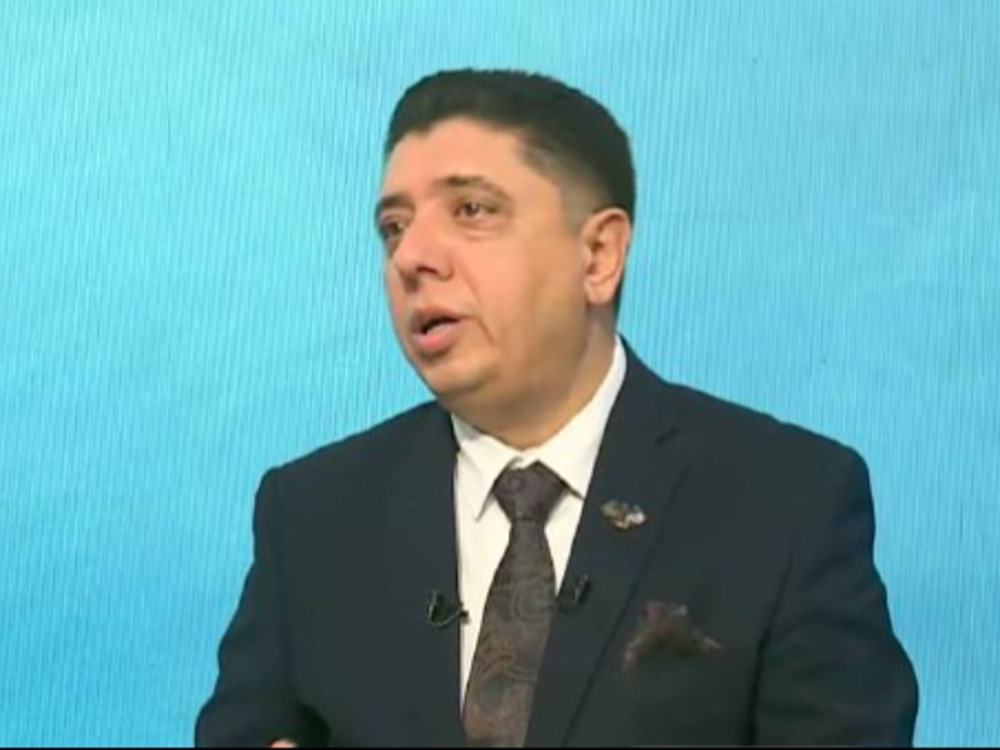محلل سياسي للإخبارية: زيارة ماكرون لدمشق تعكس انتقال العلاقات السورية - الفرنسية إلى الشراكة