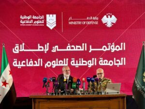 إدريس: جامعة العلوم الدفاعية ستمنح الطلاب راتباً شهرياً وتخرجهم ضباطاً برتبة ملازم