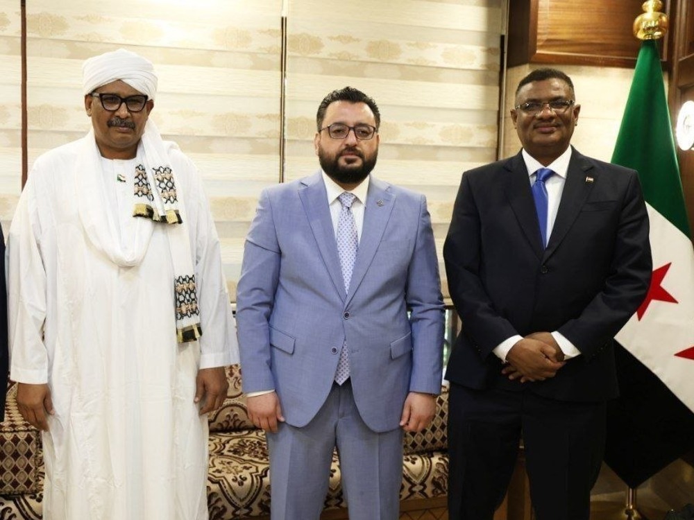 وزير الزراعة يبحث مع نظيره السوداني تعزيز التعاون الزراعي وتبادل الخبرات