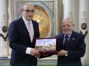 وزير الاقتصاد يبحث مع مسؤول تشيكي تعزيز الشراكات الاستثمارية بين البلدين