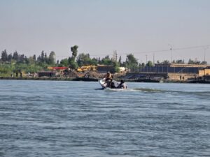 محافظة دير الزور: عدد المفقودين في حادثة غرق العبّارة غير معروف حتى الآن