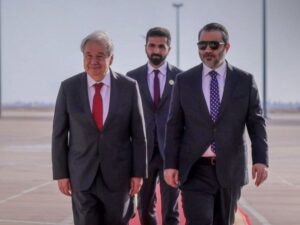 غوتيريش يصل إلى دمشق في أول زيارة له منذ توليه منصب الأمين العام