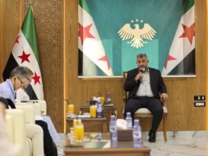 محافظ درعا والمقررة الأممية يبحثان أوضاع النازحين واحتياجات 150 ألف متضرر