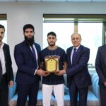 وزارة الرياضة تكرم شادي قباني بعد تأهله التاريخي لنصف نهائي "PFL MENA"