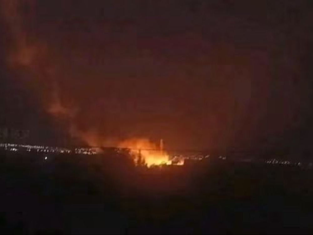الاحتلال الإسرائيلي يقصف بالمدفعية مزرعة أبو رجم بريف القنيطرة