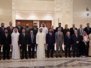 مكافحة غسل الأموال تبحث مع مينافاتف التنسيق في مسار التعاون المالي الإقليمي