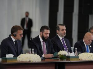 ماكرون من قصر الشعب بدمشق: فرنسا تؤكد مواصلة التعاون مع سوريا لتحقيق أهداف اقتصادية مشتركة
