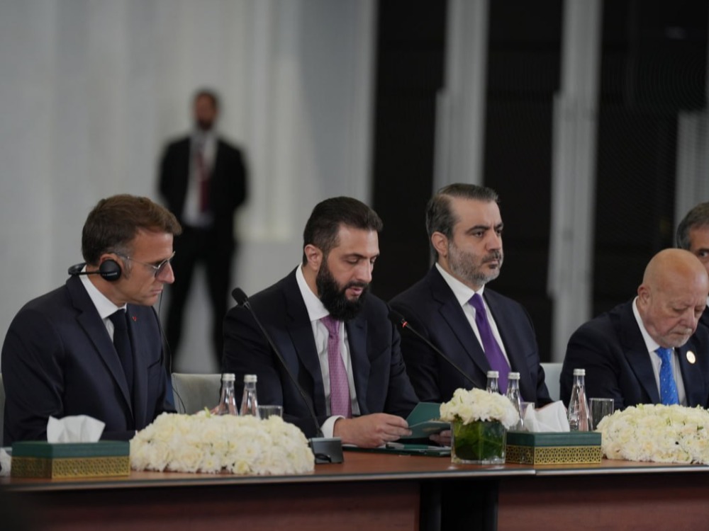 ماكرون من قصر الشعب بدمشق: فرنسا تؤكد مواصلة التعاون مع سوريا لتحقيق أهداف اقتصادية مشتركة