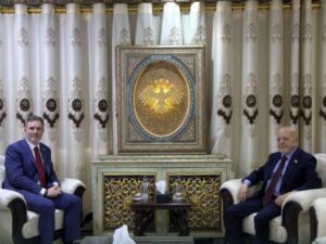وزير الاقتصاد يبحث مع السفير الكندي تعزيز التعاون الاقتصادي والاستثماري