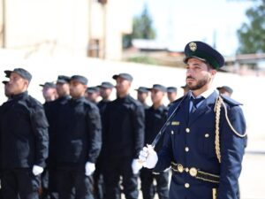 باحث للإخبارية: تخريج دفعات أمن جديدة يرسل رسالة طمأنة للوفود الدولية الراغبة بزيارة سوريا