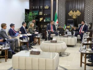 الرقابة والتفتيش تبحث مع منظمات دولية تعزيز الإصلاح الإداري ووضع خريطة طريق تنفيذية