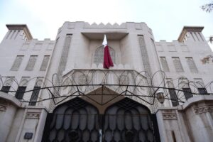 السفارة القطرية تنفي مزاعم استضافة وفد إيراني في مقرها بدمشق