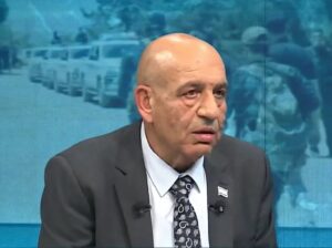 لاستكمال المرافعات.. العدالة الانتقالية تعلن تأجيل محاكمة أحمد حسون إلى 6 آب
