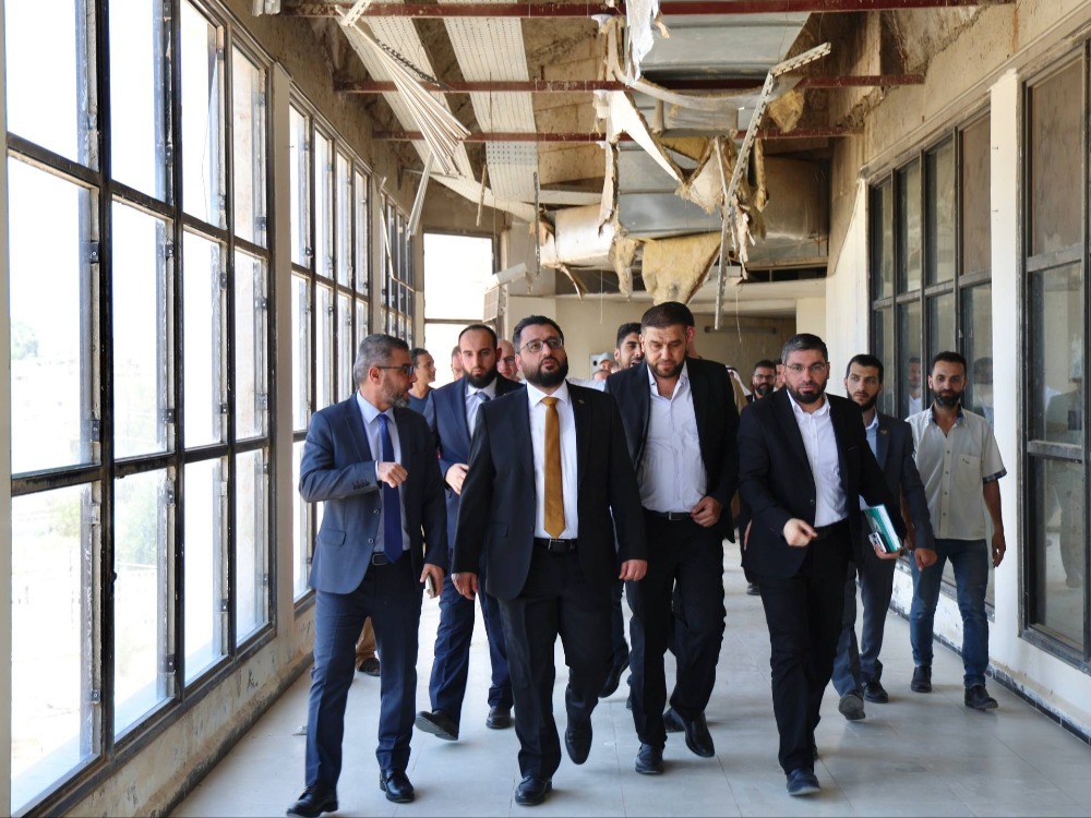 وزير الزراعة يتفقد القطاع الزراعي ويطلق خطة تأهيل بدير الزور