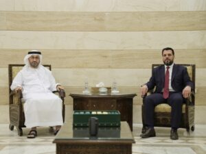 مستشار الشؤون العربية يبحث مع السفير الإماراتي تعزيز العلاقات الثنائية