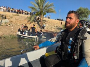 الدفاع المدني للإخبارية: سرعة الجريان وضعف الرؤية أبرز تحديات إنقاذ ضحايا عبّارة الفرات