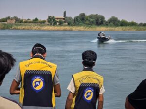 الدفاع المدني يعلن انتهاء عمليات البحث عن ضحايا حادثة انقلاب العبارة في دير الزور