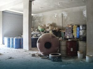محافظة درعا تضبط معملاً لخلط المشتقات النفطية بمواد أولية غير مطابقة للمواصفات