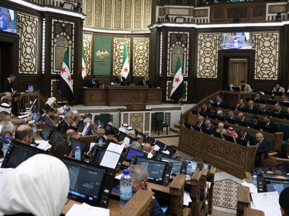 مجلس الشعب ينجز 160 مادة من نظامه الداخلي في ثالث أيام جلسته الثانية