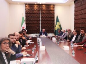 وزير النقل يوجه بتسريع تنفيذ خطة الوزارة الاستثمارية