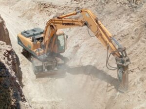 استخراج جثمان شاب سقط في بئر بعد 5 أيام من العمل المتواصل في حمص