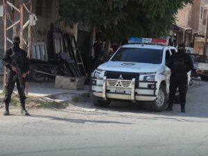 انتشار عناصر قوى الأمن الداخلي في الحسكة للحفاظ على الاستقرار ورأس العين