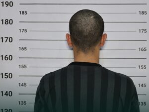 قوى الأمن الداخلي تقبض على عصابة سرقة في مدينة أريحا بريف إدلب