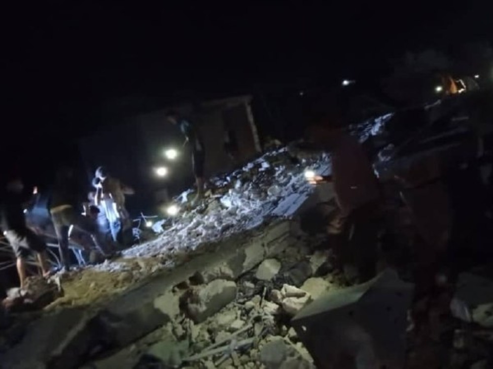قتلى وجرحى بانفجار مخلفات حرب في ريف جسر الشغور