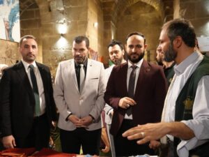 محافظ حلب عزام الغريب يفتتح مهرجان ليالي حلب الثقافية 2 في قلعة حلب