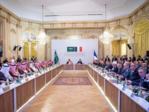 بيان فرنسي سعودي مشترك يؤكد الالتزام بوحدة سوريا واستقرارها