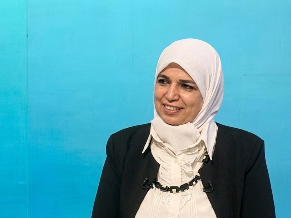 الخبيرة المالية والاقتصادية منال الشياح متحدثة للإخبارية السورية