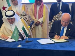 وزير النقل ونظيره السعودي يوقعان مذكرتي تفاهم للتعاون في مجال النقل واللوجستيات