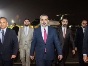 الشيباني يصل إلى باكستان في زيارة رسمية هي الأولى من نوعها منذ عقدين