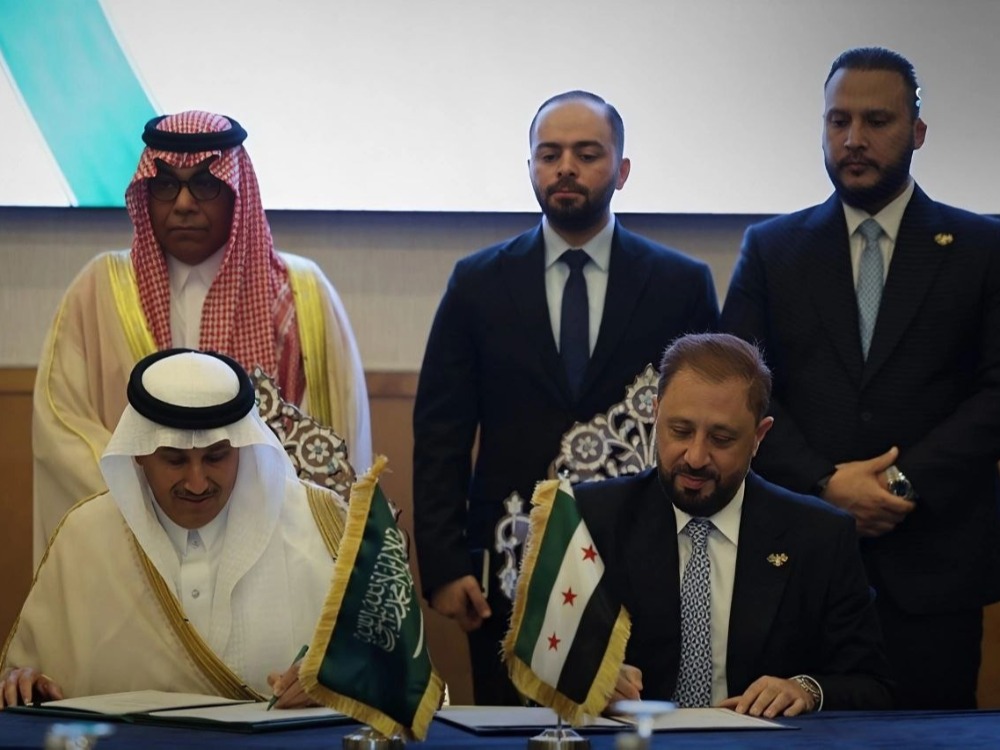سوريا والسعودية توقعان اتفاقية للنقل الجوي لتعزيز التعاون في قطاع الطيران