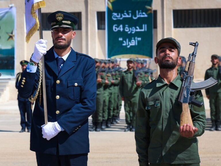 الأمن الداخلي في محافظة حماة يخرج دورة جديدة للأفراد برتبة حارس