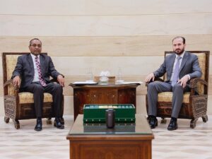 وزارة الخارجية والمغتربين تبحث مع السفير الصومالي أوضاع الجالية السورية